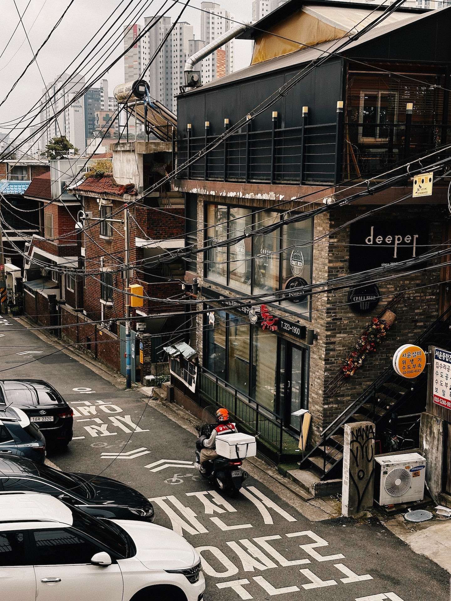 alley.jpg
